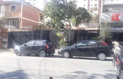 Terreno à venda na Rua Altinópolis, Santana, São Paulo