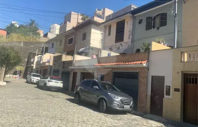 Casa de vila com 4 quartos à venda em água fria - sp