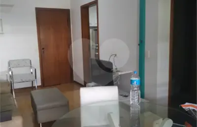 Apartamento com 3 quartos para alugar na Alameda Ribeirão Preto, 410, Bela Vista, São Paulo