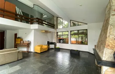 Casa com 4 quartos para alugar na Rua Umburanas, 666, Alto de Pinheiros, São Paulo