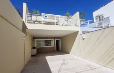 Casa com 3 quartos à venda na Rua Simão de Toledo Piza, 226, Vila Libanesa, São Paulo