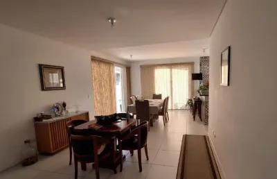 Casa com 3 quartos à venda na Rua Luís César Pannain, 134, Alto da Lapa, São Paulo
