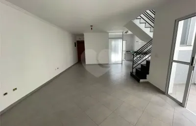 Sobrado seminovo na vila guilherme – 2 suítes, 2 vagas e excelente localização