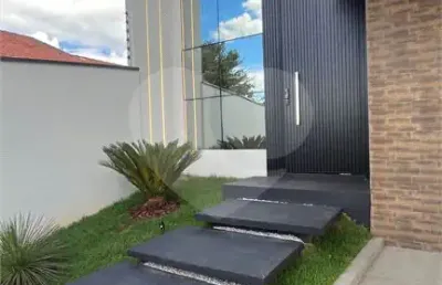 Casa térrea á venda em atibaia/sp - impecável e imperdível!!!