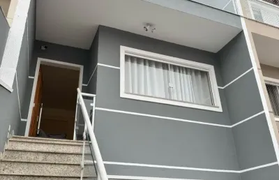 Sobrado para venda tem 182 metros quadrados com 3 quartos em parada inglesa - são paulo - sp descubra este maravilhoso sobrado localizado na charmosa parada inglesa , com 3 suítes 3 vagas e quintal !!