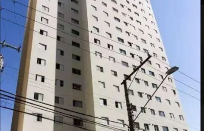 Apartamento a venda no bairro de santa teresinha  tem 2 quartos sala 2 ambiente ótima cozinha lavanderia  1 vaga em andar alto, e reformado recentemente será entregue com pintura e pia da cozinha nova