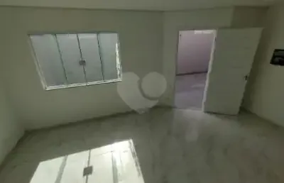 Casa em condomínio fechado com 3 quartos à venda na Rua Ana de Barros, 296, Jardim Santa Inês, São Paulo