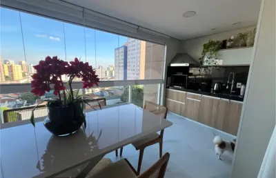 Apartamento com 3 quartos para alugar na Rua Joaquim Norberto, 535, Vila Paulicéia, São Paulo