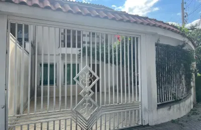 Casa com 2 quartos à venda na Rua Alberto Savoy, 175, Vila Romero, São Paulo