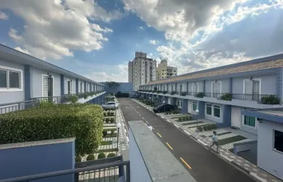 Casa em condomínio fechado com 3 quartos à venda na Rua Maria Alice Anciães, 100, Vila Romero, São Paulo