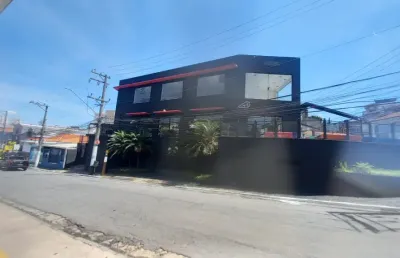 Prédio inteiro para locação  com  725 metros quadrados no bairro água fria