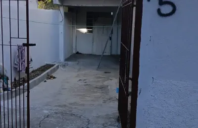 Casa com 2 quartos à venda na Rua Simão Chaves, Jardim Jaçanã, São Paulo