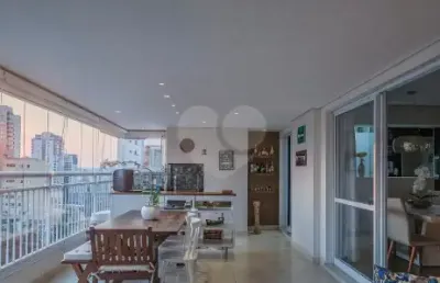 Apartamento com 120m², varanda gourmet , 3 suítes, 2 vagas