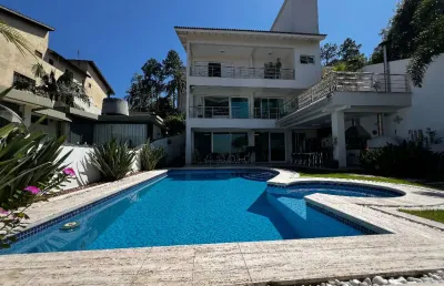 Mansão de altíssimo padrão na melhor localização do tremembé