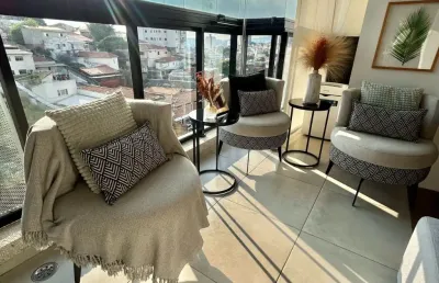 Apartamento varanda grill, 2 dormitórios 1 suíte e 1 vaga