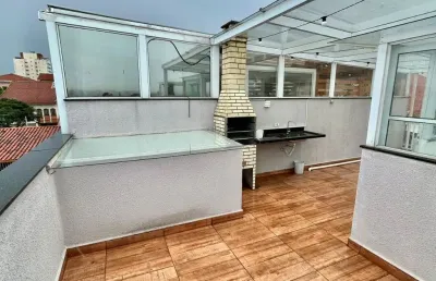 Sobrado em condomínio fechado na parada inglesa, 2 suítes e 2 vagas. churrasqueira privativa