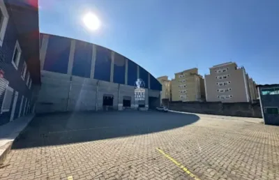 Galpão para locação em guarulhos. jd. silvestre. área de 6.000 mil m², com 3.200 m² construção