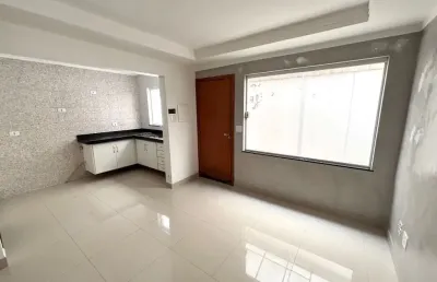 Sobrado vago à venda com 2 suítes e 1 vaga na vila constança!!