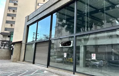 Lindo prédio comercial de 410 m² em localização estratégica