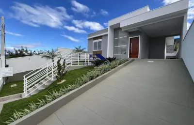Casa térrea com 3 dormitórios, suíte e área gourmet – são josé/sc