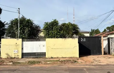 Casa com 2 quartos à venda na Rua Brás Cubas, 217, Vila Carvalho, Campo Grande