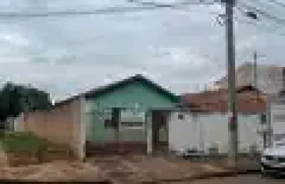 Casa com 2 quartos à venda na Rua Imburus, 120, Jardim Tijuca, Campo Grande