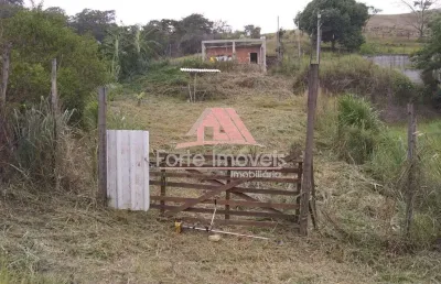 Terreno à venda na Estrada Sete Riachos, Santíssimo, Rio de Janeiro