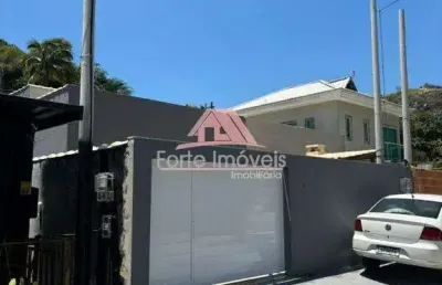 Excelente casa linear com 3 quartos e vaga para carro, jacarepaguá, rio de janeiro/rj