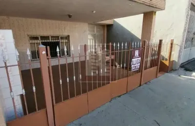 Casa com 3 quartos para alugar na Rua Chagu, 322, Vila Formosa, São Paulo