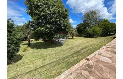 Terreno a venda no centro de lagoa dos três cantos com 3.537.55m² de área total.