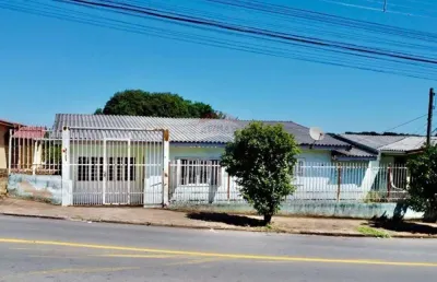Casa em passo fundo 4 quartos (1 é suíte) bom para ponto comercial e escritório