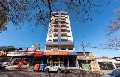 Apartamento 1 dormitório com sacada churrasqueira e box de garagem na avenida brasil