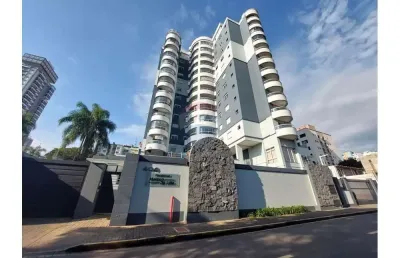 Apartamento com 3 quartos para alugar no Centro, Passo Fundo 