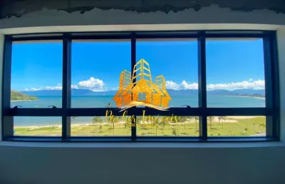 Sala comercial frente mar em andar alto no green office caraguatatuba