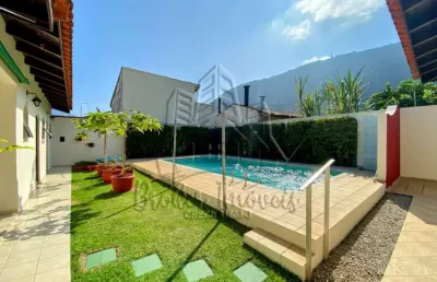 Venha conhecer o seu refúgio aconchegante - casa bem ampla com piscina no sumaré pertinho da praia