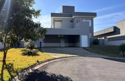 Casa em condomínio para locação em bragança paulista-sp - 3 quartos, 3 suítes e 6 vagas de garagem!