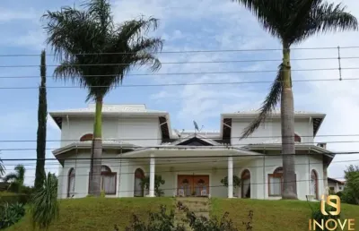 Excelente casa no condomínio jardim das palmeiras em bragança paulista