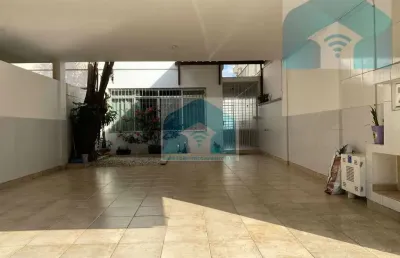 Casa em condomínio fechado com 4 quartos para alugar na rua barão de suruí, 157, vila congonhas, são paulo, 200 m2 por r$ 5.700