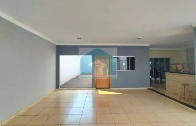 Lindo imóvel a venda no bairro cidade jardim, proximo ao cristo redentor de sertãozinho/sp