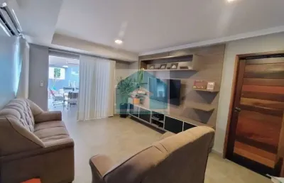 Descubra seu novo lar nesta incrível casa de 3 dormitórios, sendo uma suíte, localizada no tranquilo