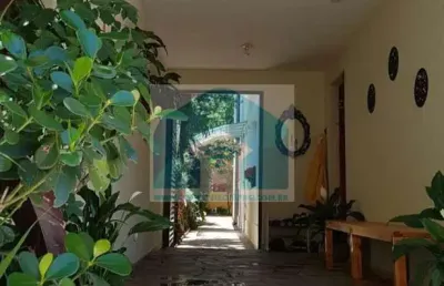 Sobrado com quatro quartos na chacara santo antonio