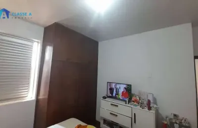 Classe a imóveis apresenta: apartamento no carlos prates