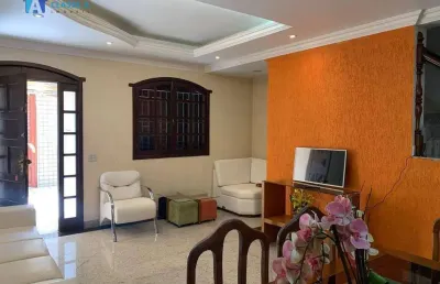 Classe a imóveis apresenta: casa incrível no bairro padre eustáquio
