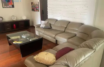 Classe a imóveis apresenta: casa de alto padrão com 4 quartos no bairro castelo – conforto, estilo e sofisticação em um só lugar