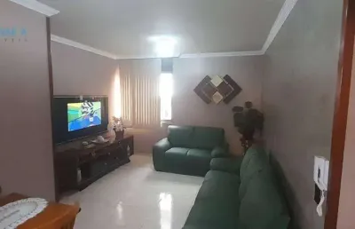 Classe a imóveis apresenta: apartamento 3 quartos em rua tranquila