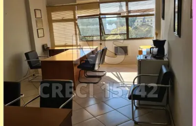 Sala comercial na galeria di primo beck possui 33m² de ap no centro histórico