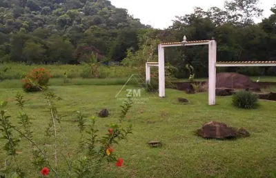 Fazenda à venda na estrada tabuleiro, 24, tinguá, nova iguaçu, 1200 m2 por r$ 1.600.000