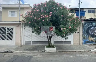 Casa em condomínio fechado com 4 quartos à venda na Rua Aguiar Cardoso, 252, Vila Sabrina, São Paulo