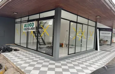 Ponto comercial com 2 salas para alugar na Rua Brigadeiro Franco, 2666, Batel, Curitiba