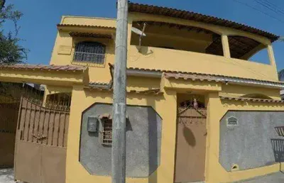 Casa para venda em itaboraí, centro (manilha), 4 dormitórios, 2 suítes, 3 banheiros, 2 vagas